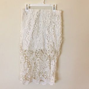White lace skirt